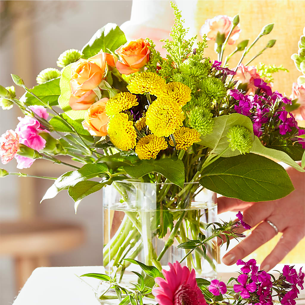 Bold & Bright – A Florist Original – SWEET CREATIONS BROOKFIELD FLWRS & BLLNS, Brookfield IL