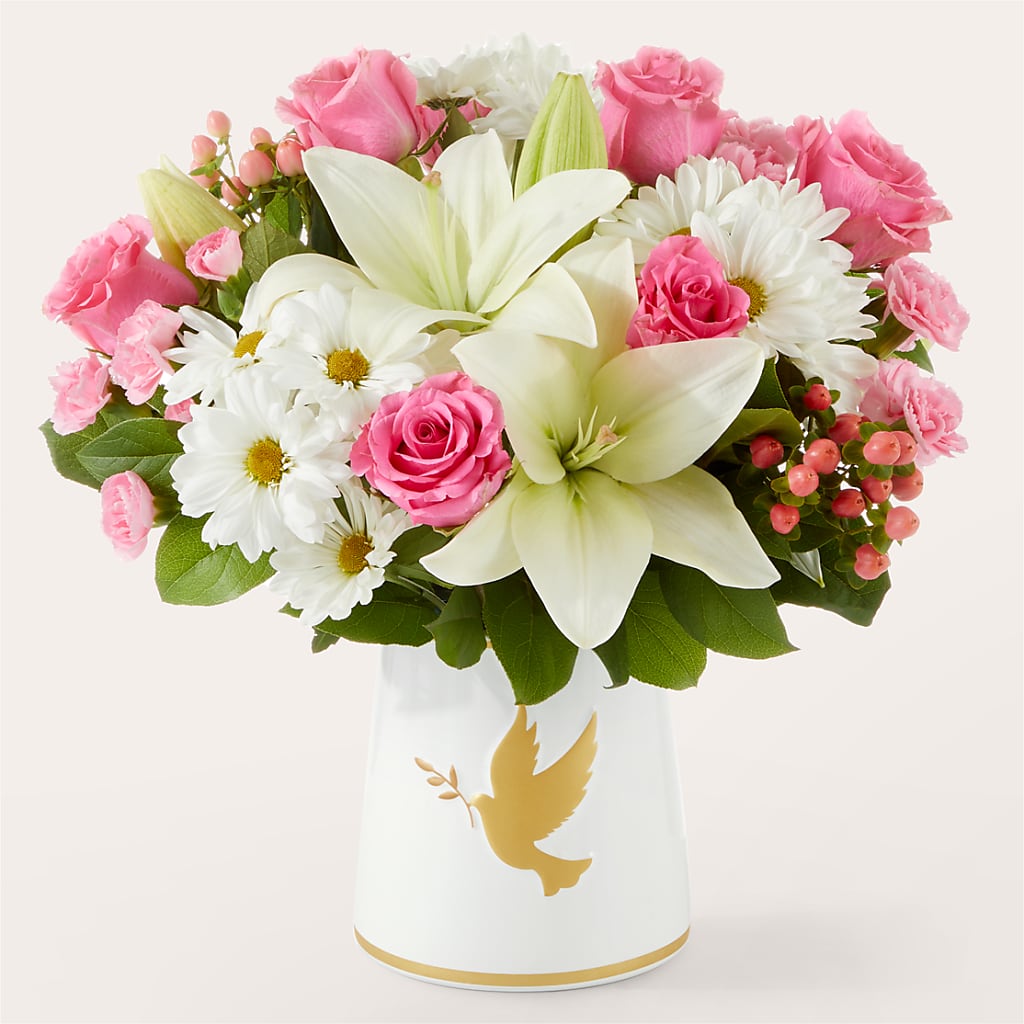 Whispers of Comfort Bouquet – SWEET CREATIONS BROOKFIELD FLWRS & BLLNS, Brookfield IL