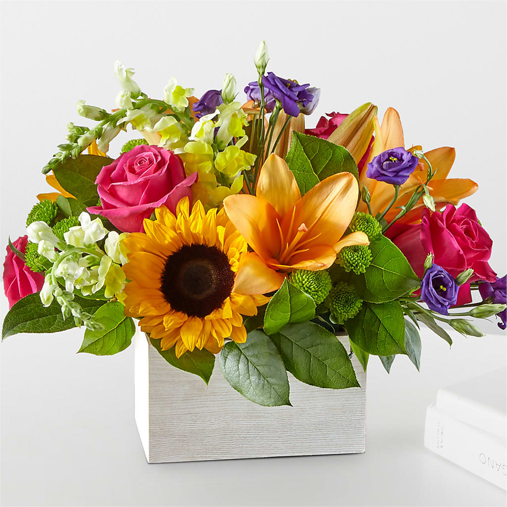 Best Day Box Bouquet – SWEET CREATIONS BROOKFIELD FLWRS & BLLNS, Brookfield IL