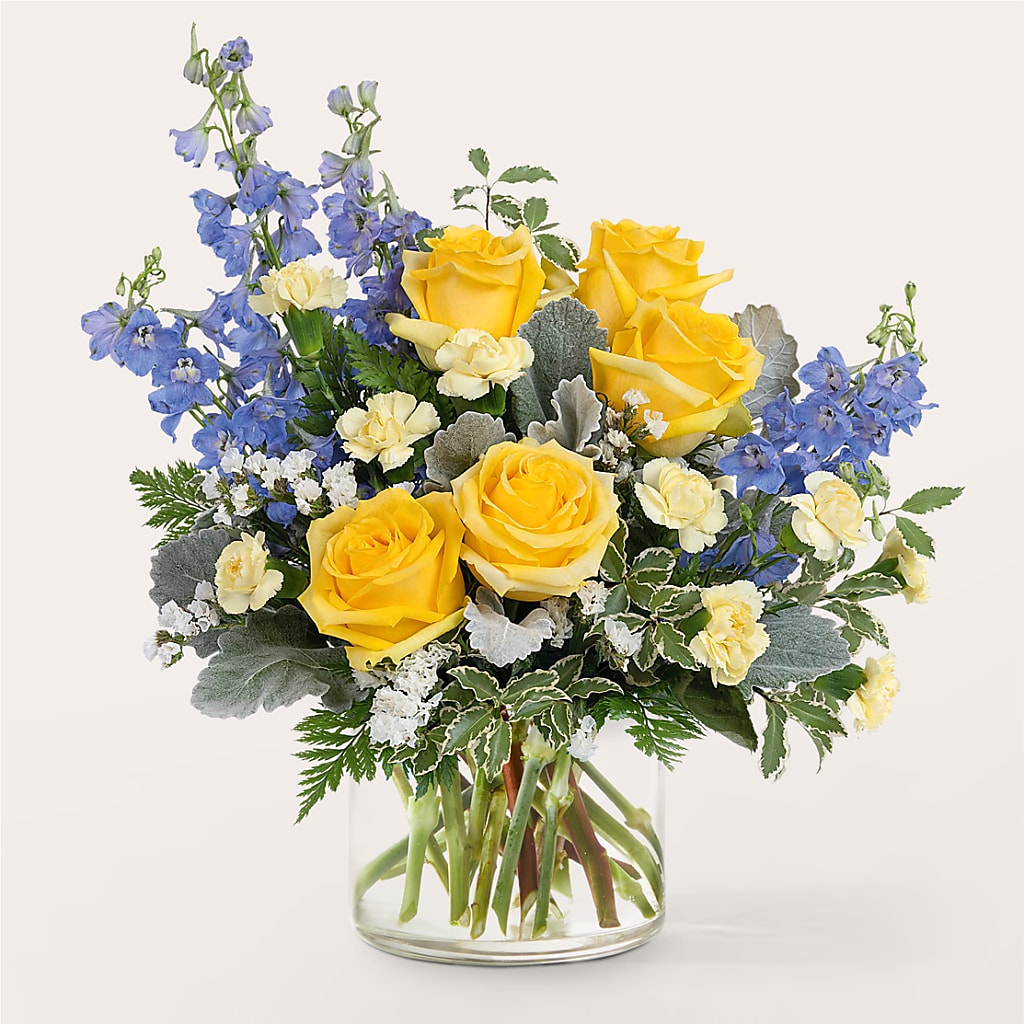 Butterfly Wings Bouquet – SWEET CREATIONS BROOKFIELD FLWRS & BLLNS, Brookfield IL