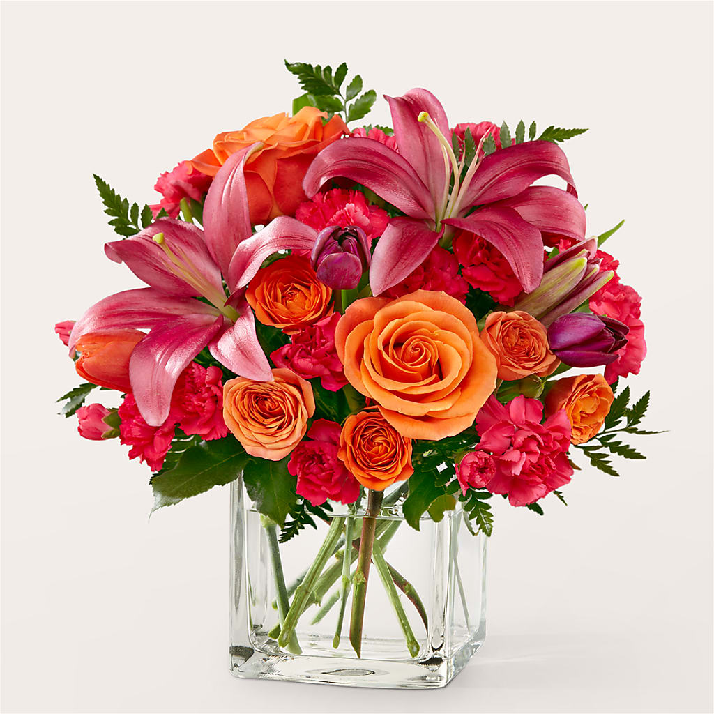 Lucky Lily Bouquet – SWEET CREATIONS BROOKFIELD FLWRS & BLLNS, Brookfield IL