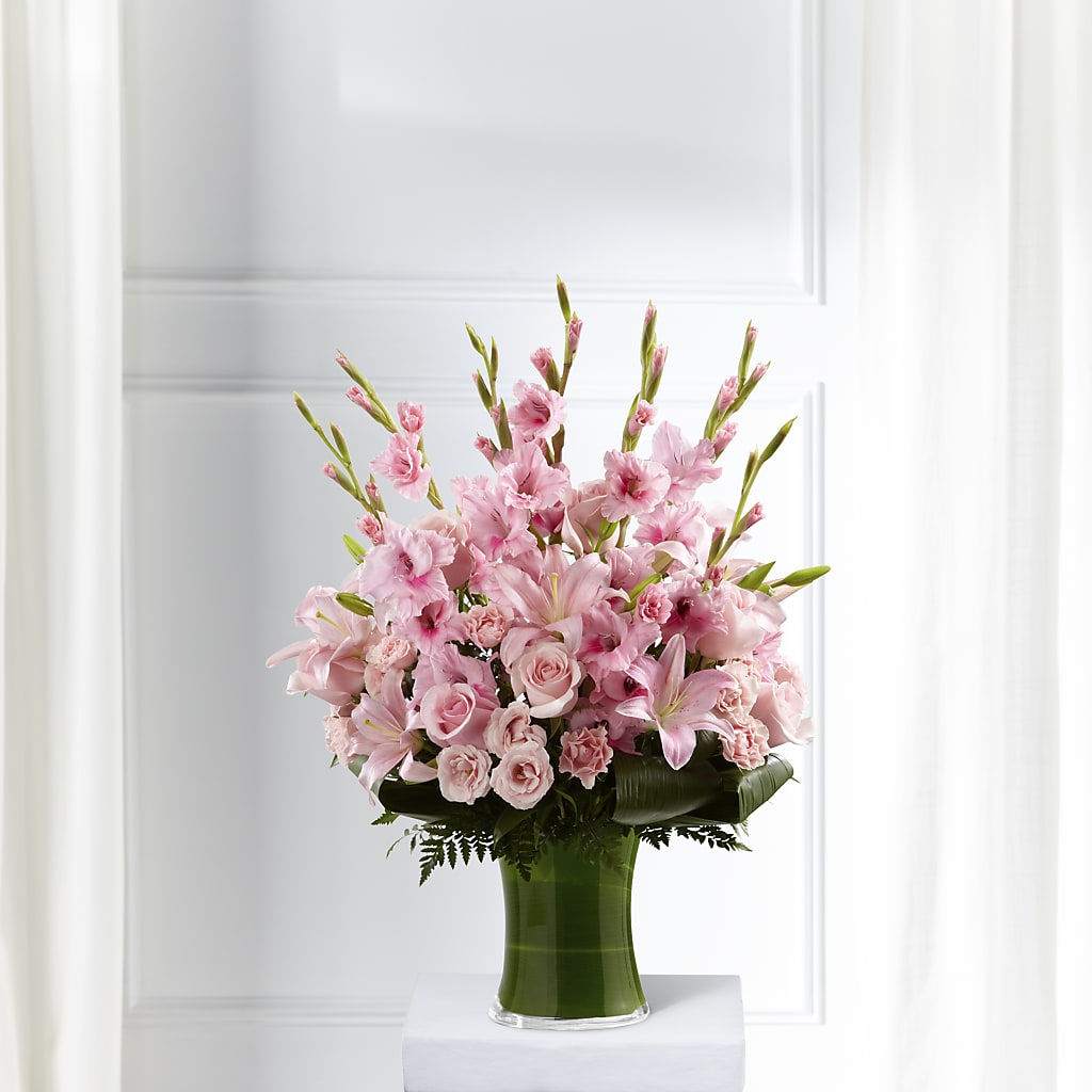 Lovely Tribute Bouquet – SWEET CREATIONS BROOKFIELD FLWRS & BLLNS, Brookfield IL