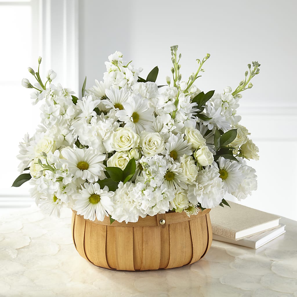 Graceful Garden Basket – SWEET CREATIONS BROOKFIELD FLWRS & BLLNS, Brookfield IL