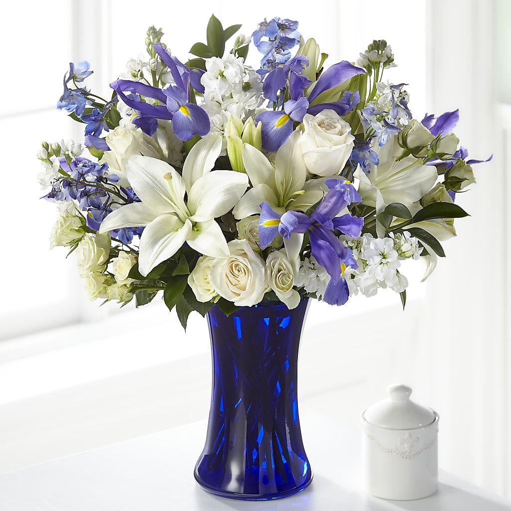 Calming Comfort Bouquet – SWEET CREATIONS BROOKFIELD FLWRS & BLLNS, Brookfield IL