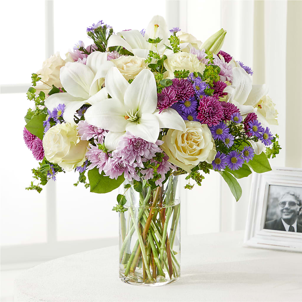 Wishing Peace Bouquet – SWEET CREATIONS BROOKFIELD FLWRS & BLLNS, Brookfield IL