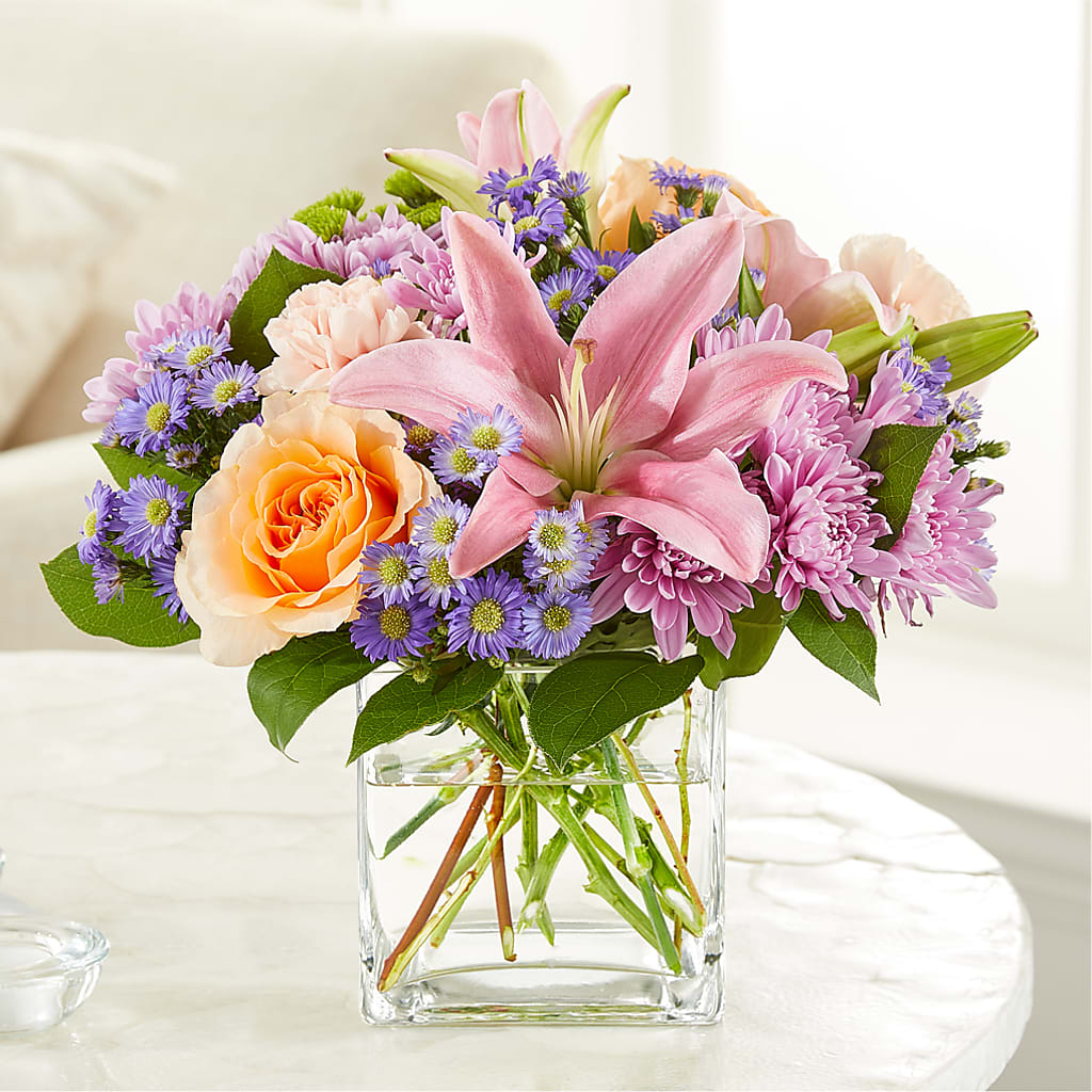 Delicate Details Bouquet – SWEET CREATIONS BROOKFIELD FLWRS & BLLNS, Brookfield IL
