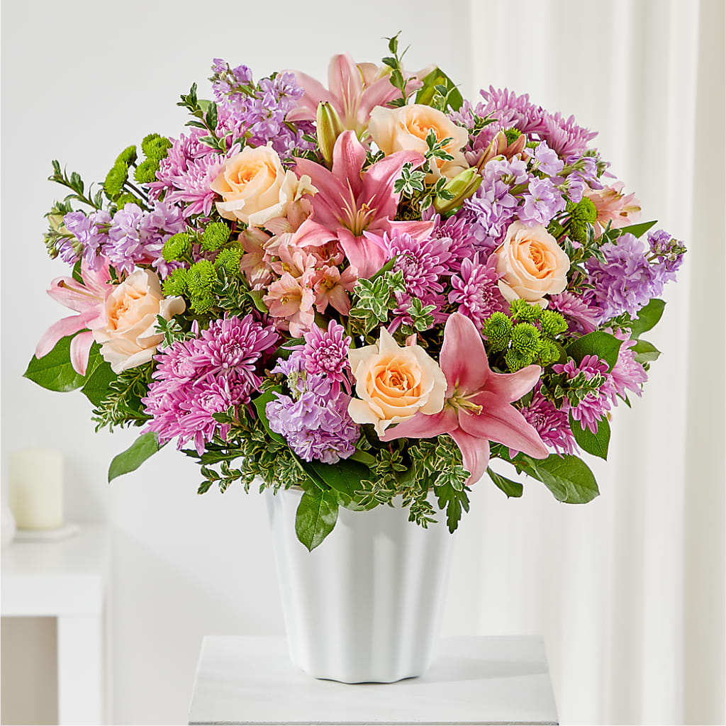 Supportive Embrace Tabletop Basket – SWEET CREATIONS BROOKFIELD FLWRS & BLLNS, Brookfield IL