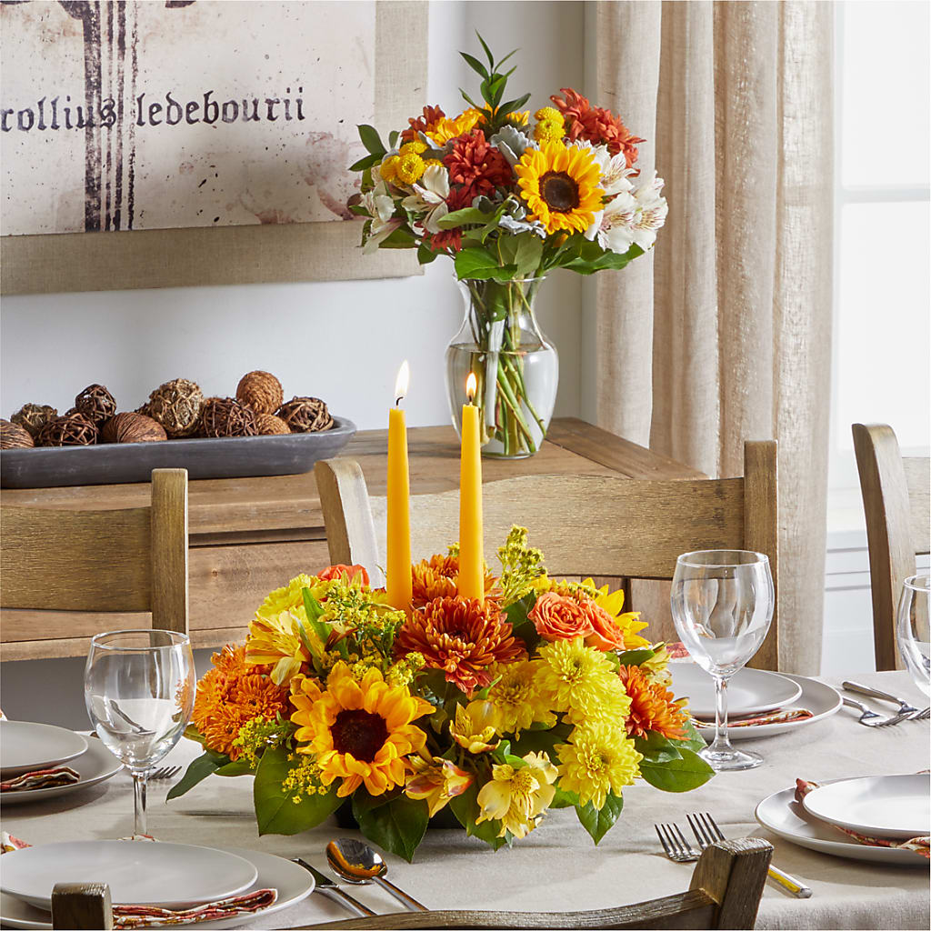 Golden Gathering Bundle – SWEET CREATIONS BROOKFIELD FLWRS & BLLNS, Brookfield IL