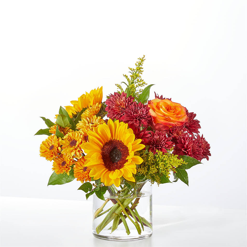 Flannel Scarf Bouquet – SWEET CREATIONS BROOKFIELD FLWRS & BLLNS, Brookfield IL