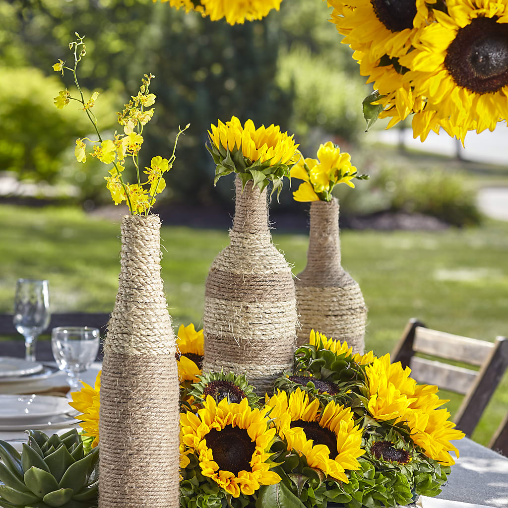 Sublime Garden Centerpiece – SWEET CREATIONS BROOKFIELD FLWRS & BLLNS, Brookfield IL