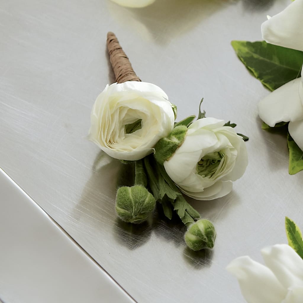 White Ranunculus Boutonniere – SWEET CREATIONS BROOKFIELD FLWRS & BLLNS, Brookfield IL
