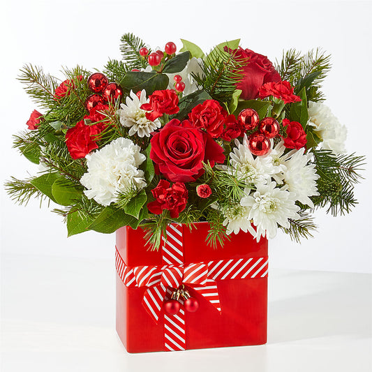 Presents Under the Tree Bouquet – SWEET CREATIONS BROOKFIELD FLWRS & BLLNS, Brookfield IL