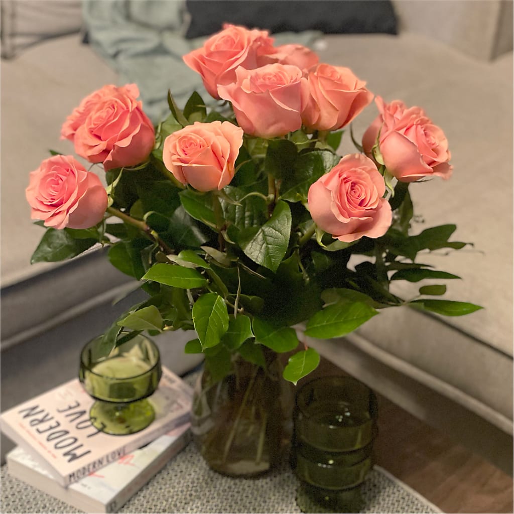 Long Stem Pink Rose Bouquet – SWEET CREATIONS BROOKFIELD FLWRS & BLLNS, Brookfield IL
