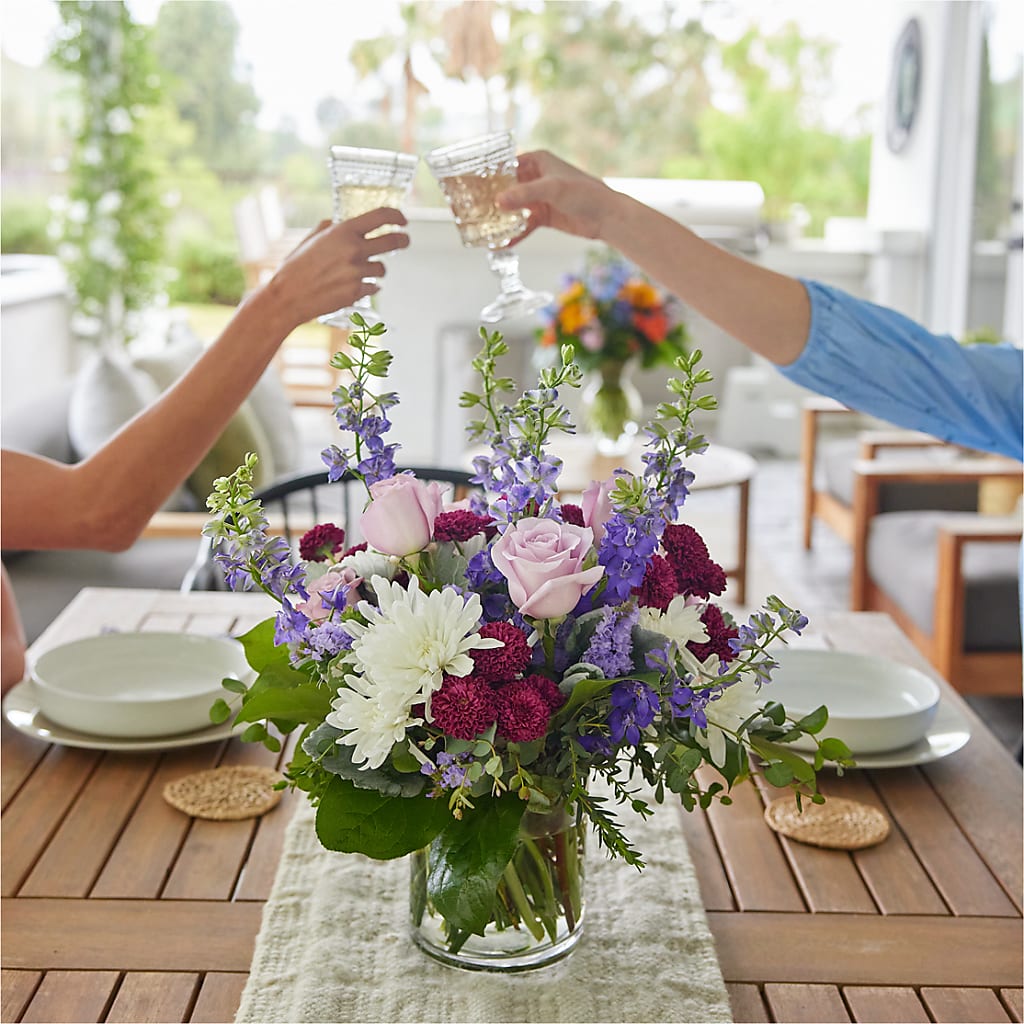 Violet Frost Bouquet – SWEET CREATIONS BROOKFIELD FLWRS & BLLNS, Brookfield IL