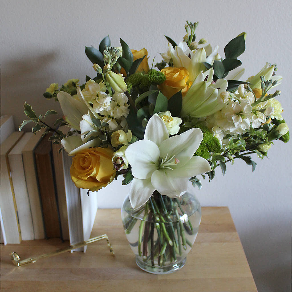 Hope & Serenity Bouquet – SWEET CREATIONS BROOKFIELD FLWRS & BLLNS, Brookfield IL