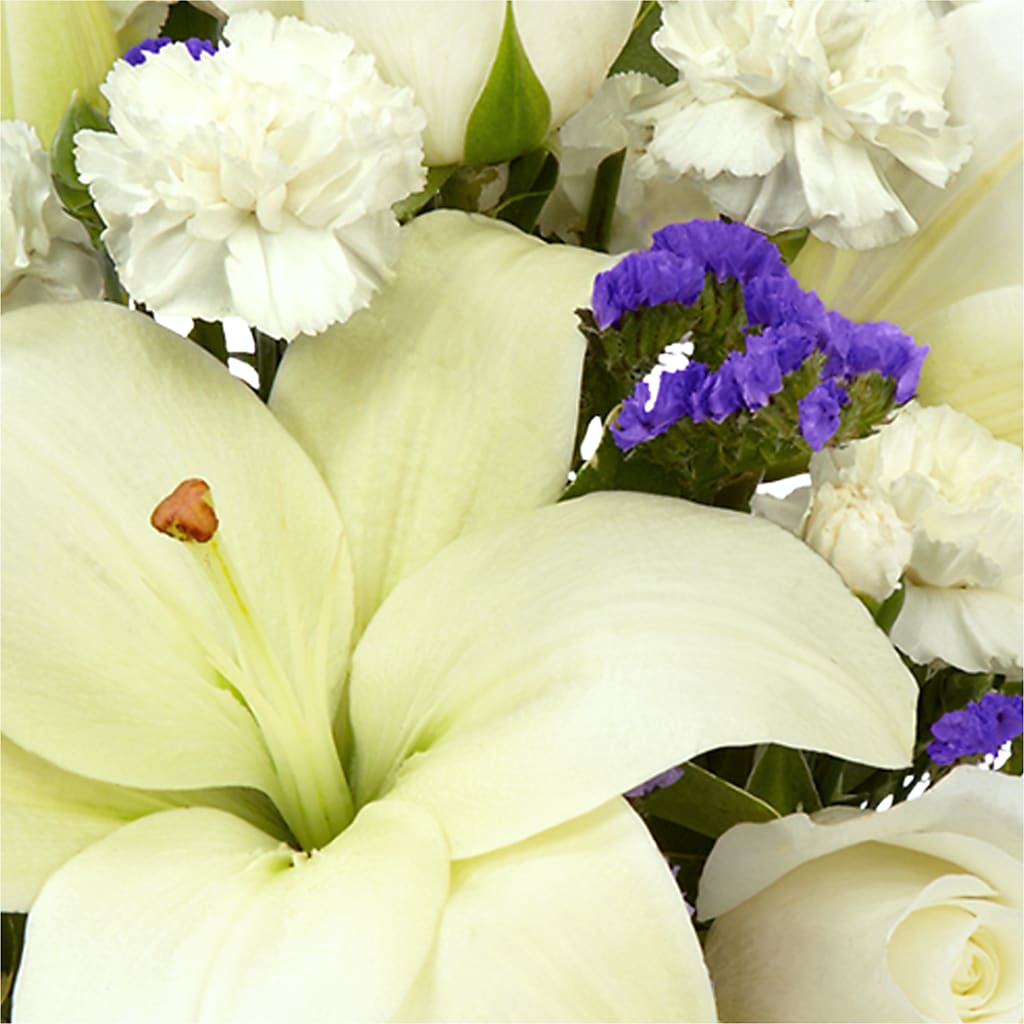 Sapphire Rush Bouquet – SWEET CREATIONS BROOKFIELD FLWRS & BLLNS, Brookfield IL