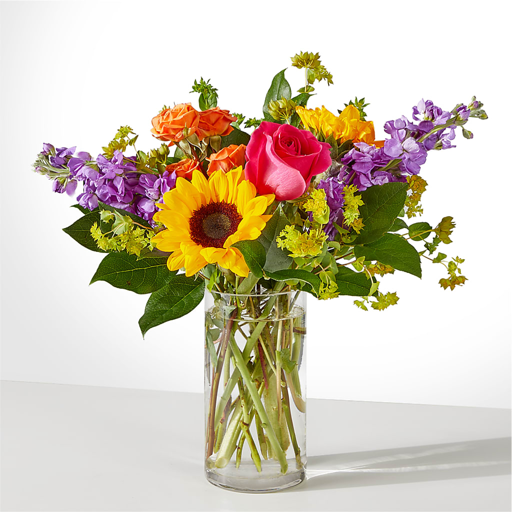 Vibrant Greetings Bouquet – SWEET CREATIONS BROOKFIELD FLWRS & BLLNS, Brookfield IL
