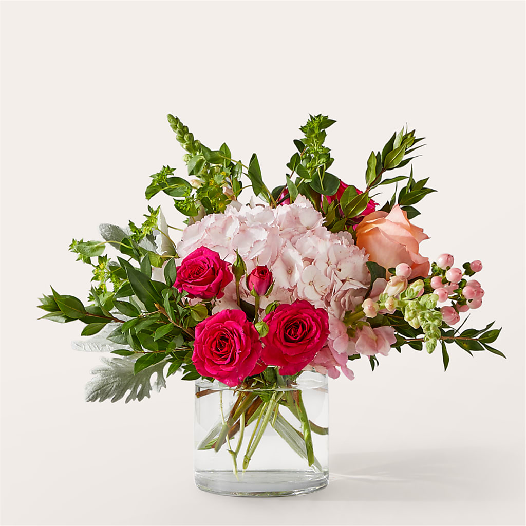 Glitz & Glam Bouquet – SWEET CREATIONS BROOKFIELD FLWRS & BLLNS, Brookfield IL