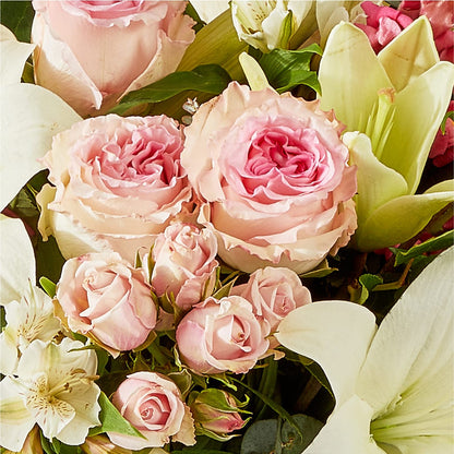 Ballet Slippers Bouquet – SWEET CREATIONS BROOKFIELD FLWRS & BLLNS, Brookfield IL