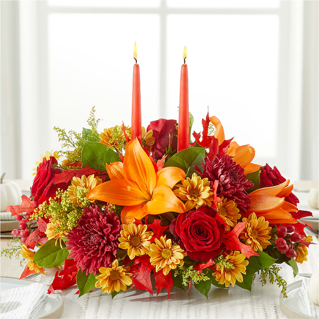 Autumn's Embrace Centerpiece – SWEET CREATIONS BROOKFIELD FLWRS & BLLNS, Brookfield IL