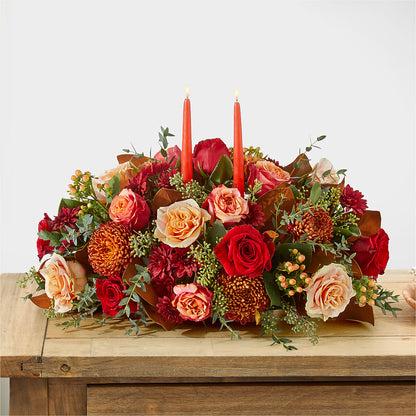 Gather Near Centerpiece – SWEET CREATIONS BROOKFIELD FLWRS & BLLNS, Brookfield IL